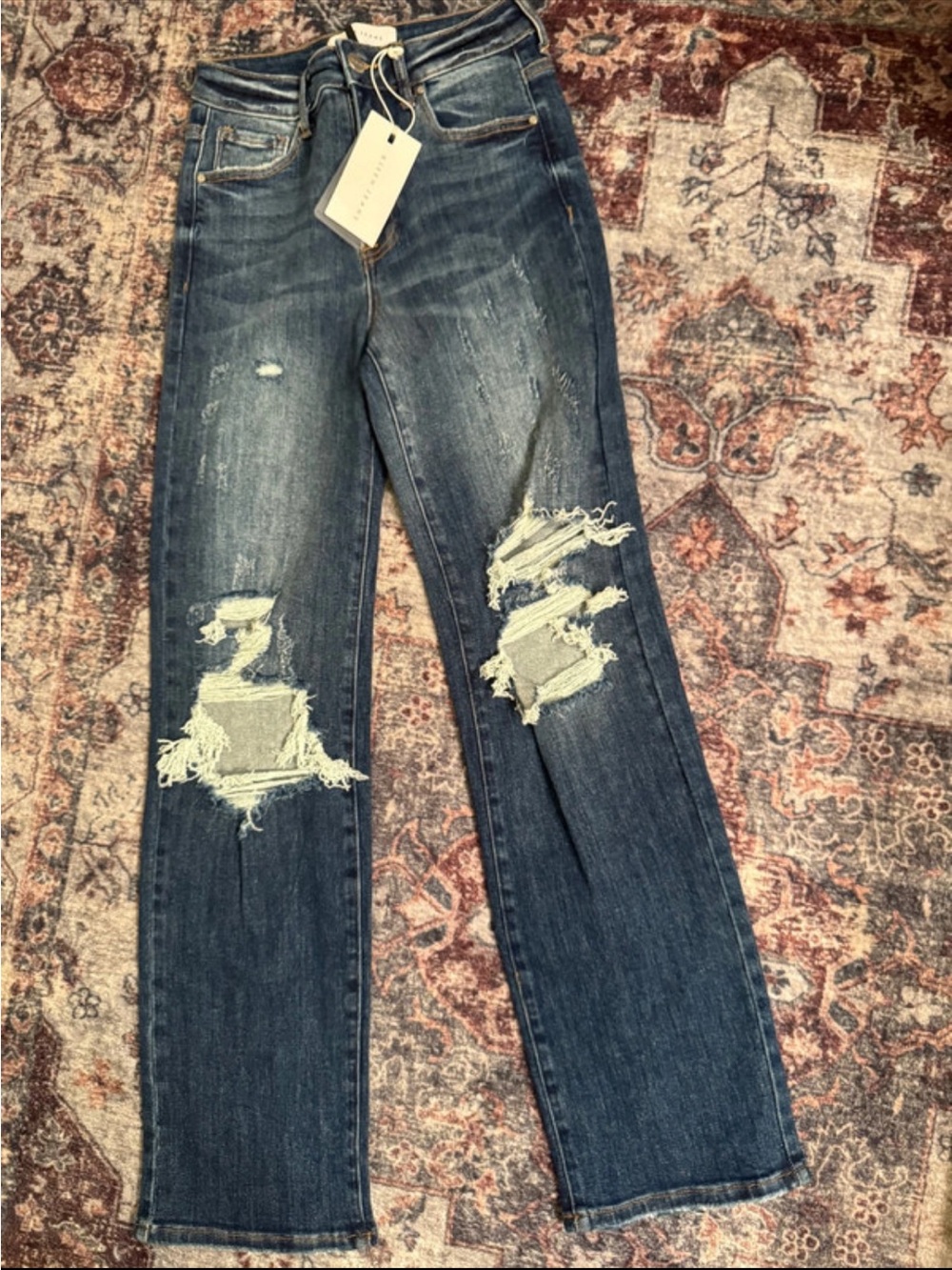 Risen Distressed Dark Blue Straight-Leg Women’s Jeans